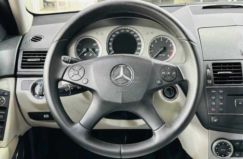 Mercedes-Benz C-Класс