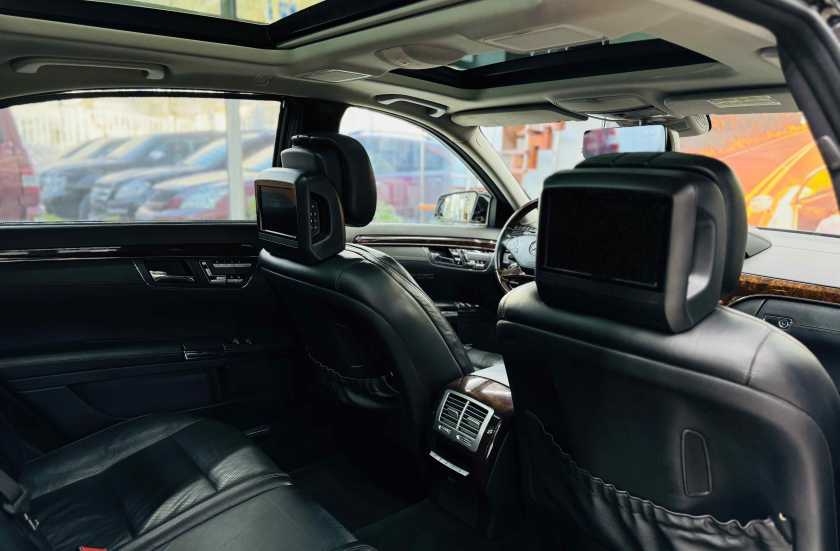 Mercedes-Benz S-Класс