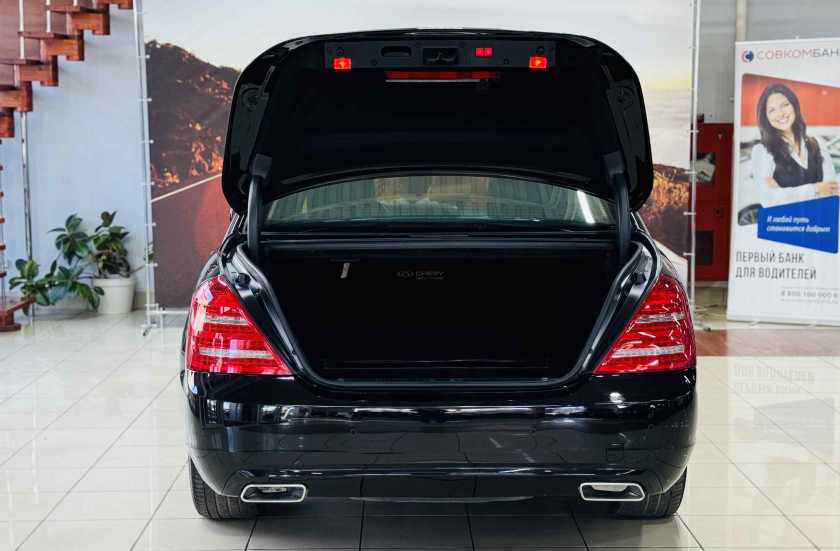 Mercedes-Benz S-Класс