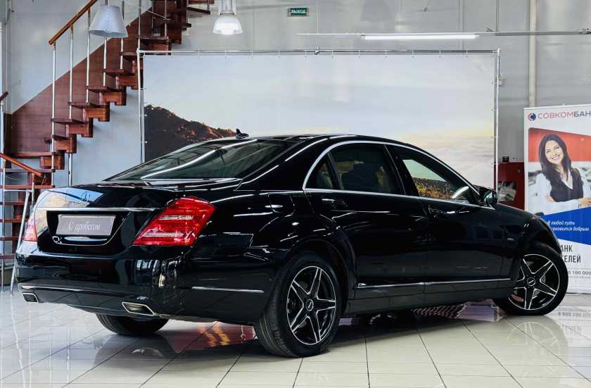 Mercedes-Benz S-Класс