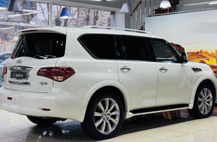 Infiniti QX56
