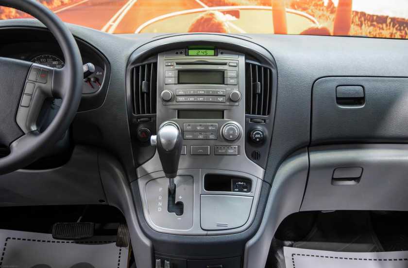 Hyundai Grand Starex