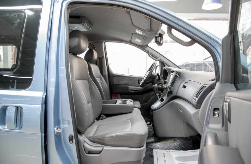 Hyundai Grand Starex