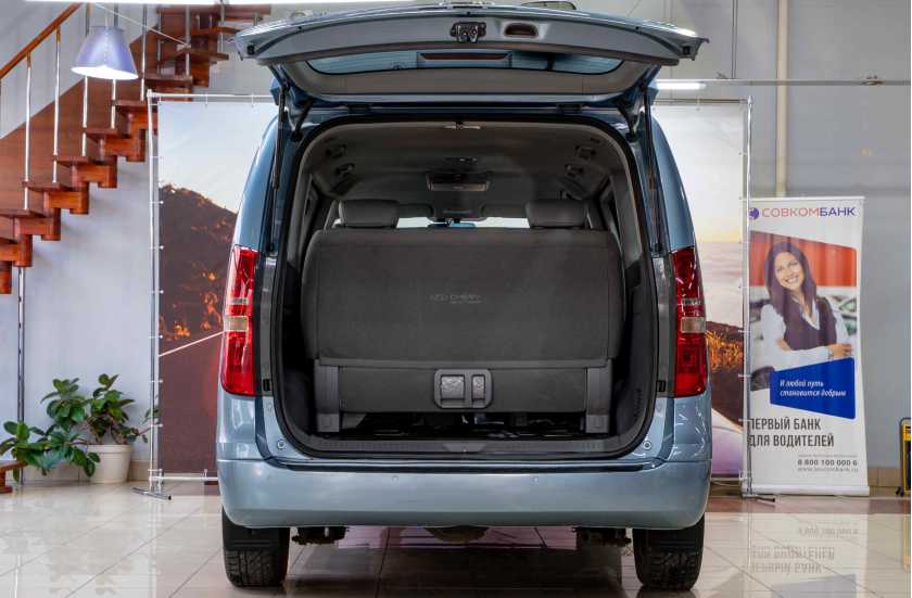 Hyundai Grand Starex