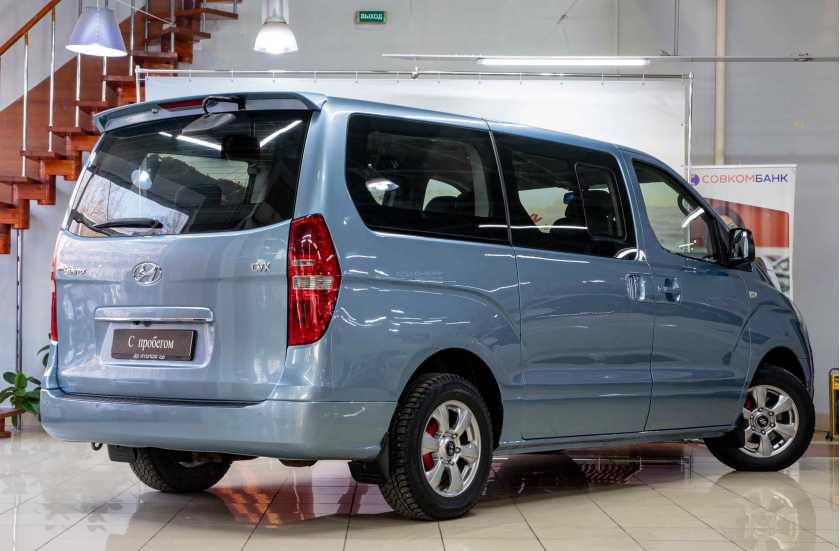 Hyundai Grand Starex