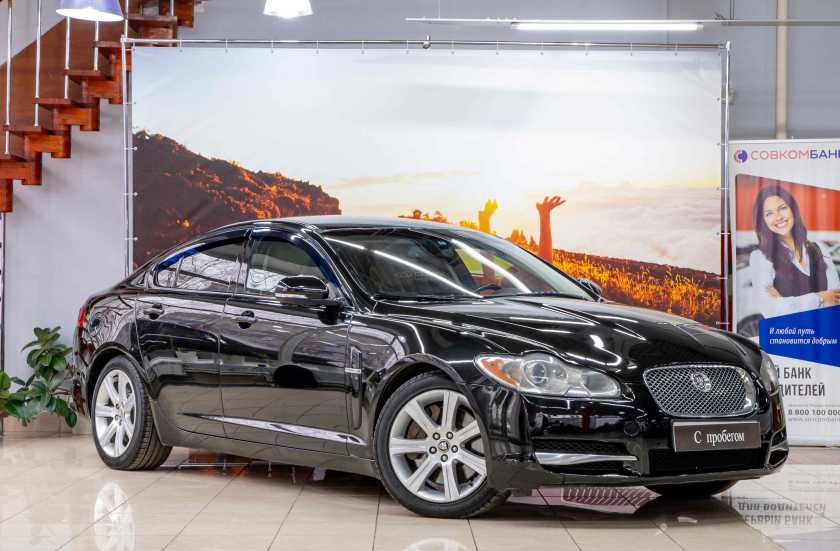 Jaguar XF