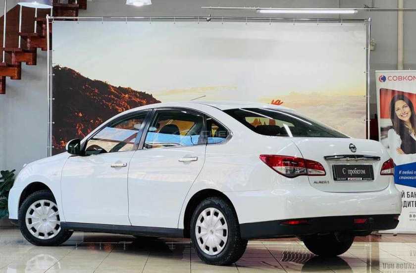 Nissan Almera