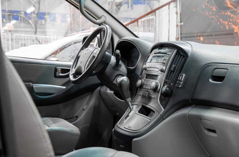 Hyundai Grand Starex