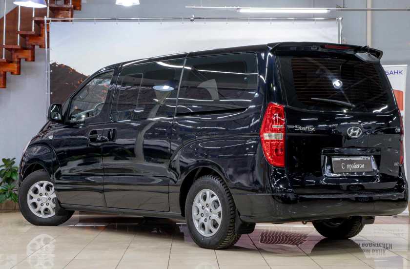 Hyundai Grand Starex