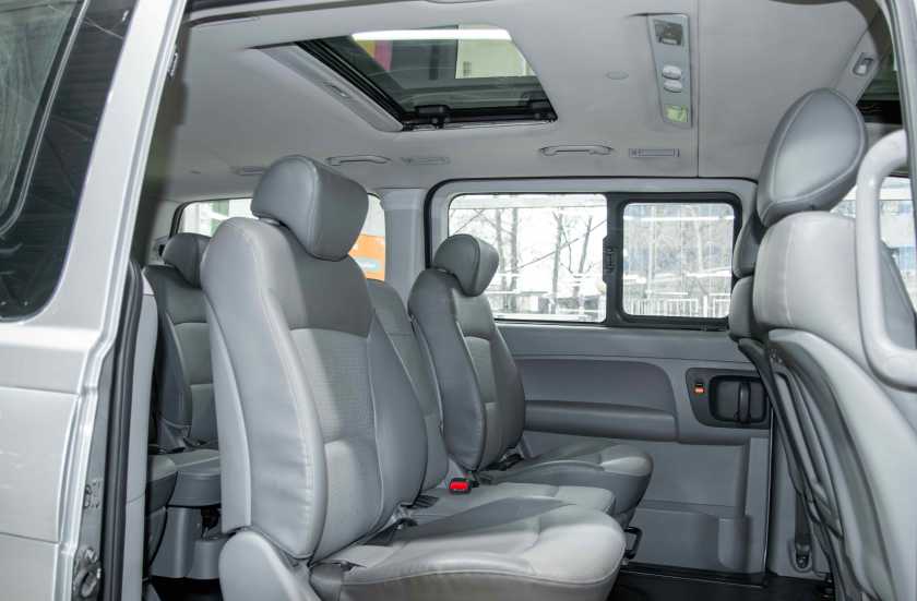 Hyundai Grand Starex