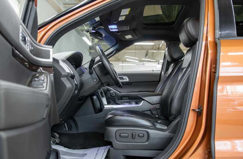 Ford Explorer 2013 г.в.