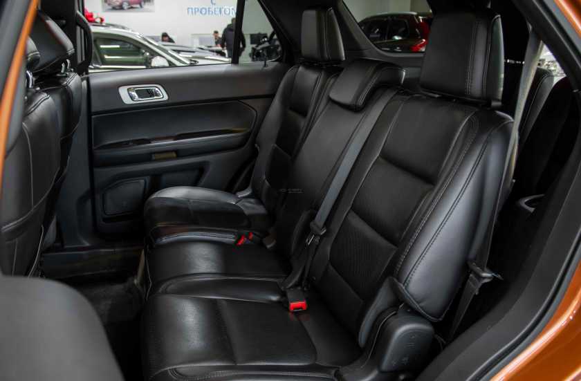 Ford Explorer 2013 г.в.