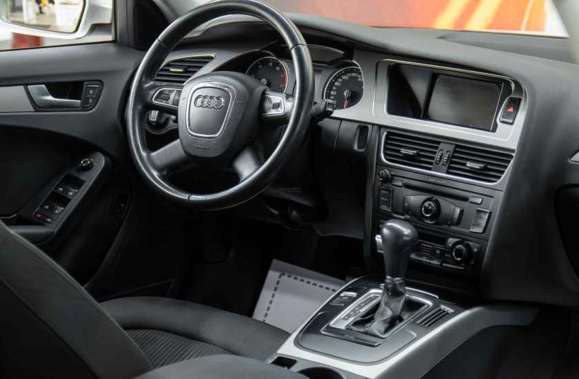 Audi A4 2010 г.в.