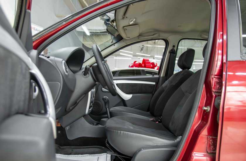 Renault Sandero 2012 г.в.