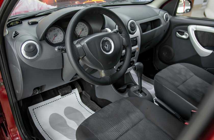 Renault Sandero 2012 г.в.