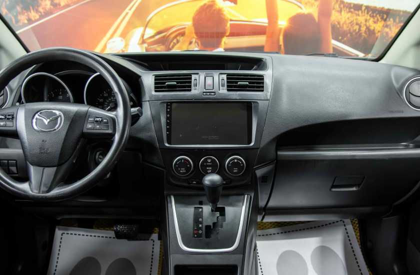 Mazda 5