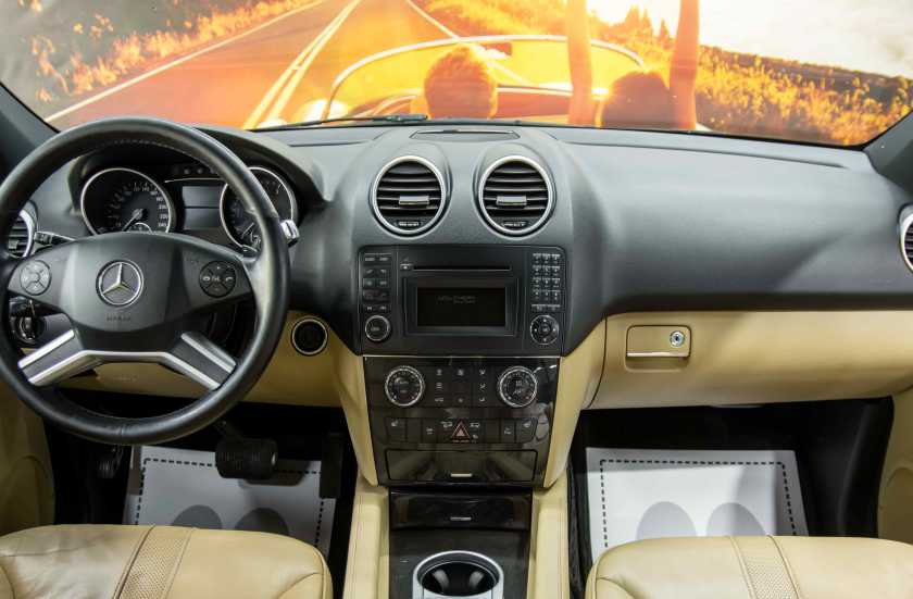 Mercedes-Benz M-Класс