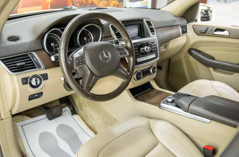 Mercedes-Benz M-Класс