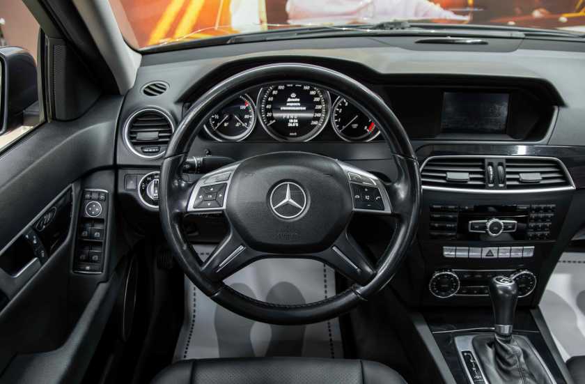 Mercedes-Benz C-Класс