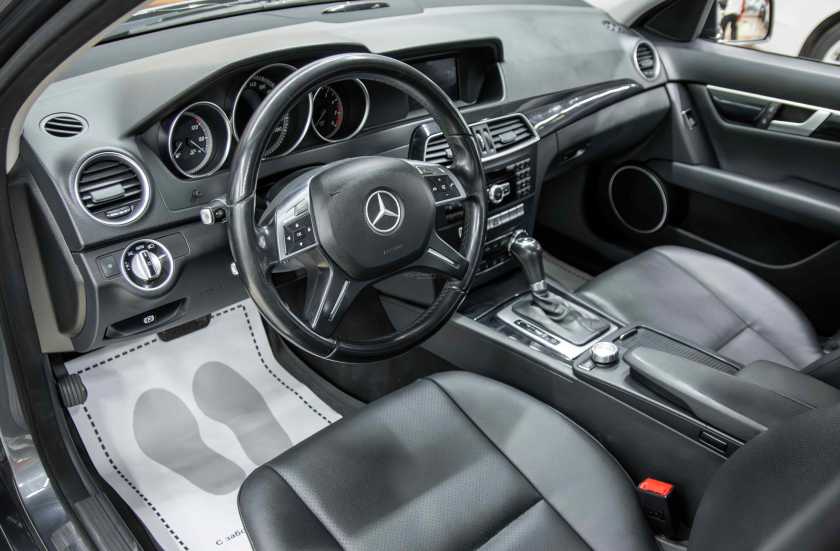 Mercedes-Benz C-Класс