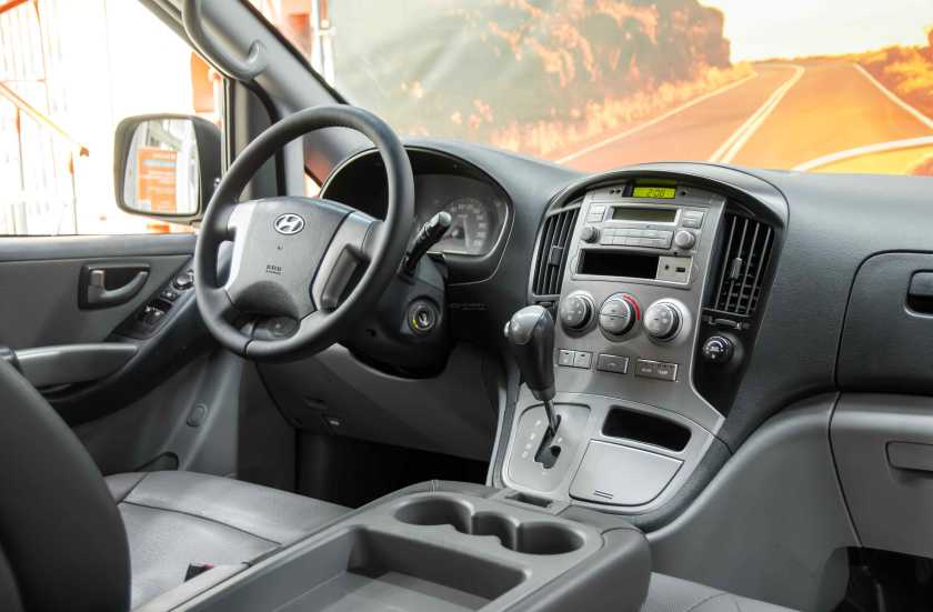 Hyundai Grand Starex