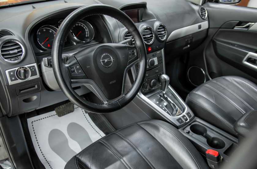 Opel Antara