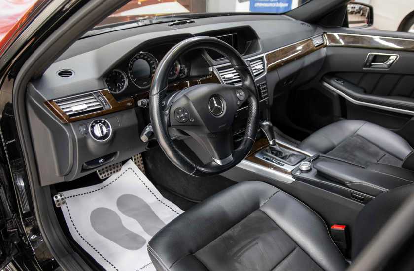 Mercedes-Benz E-Класс