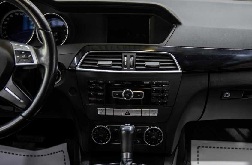 Mercedes-Benz C-Класс