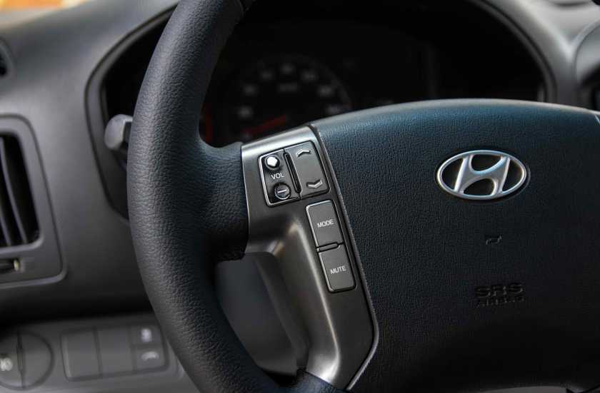 Hyundai Grand Starex