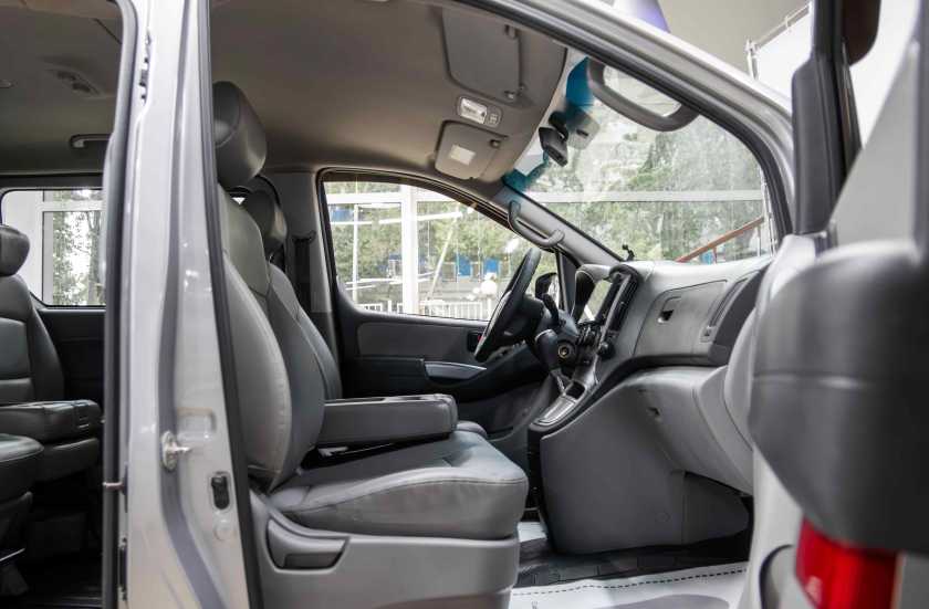 Hyundai Grand Starex