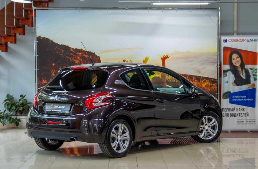 Peugeot 208