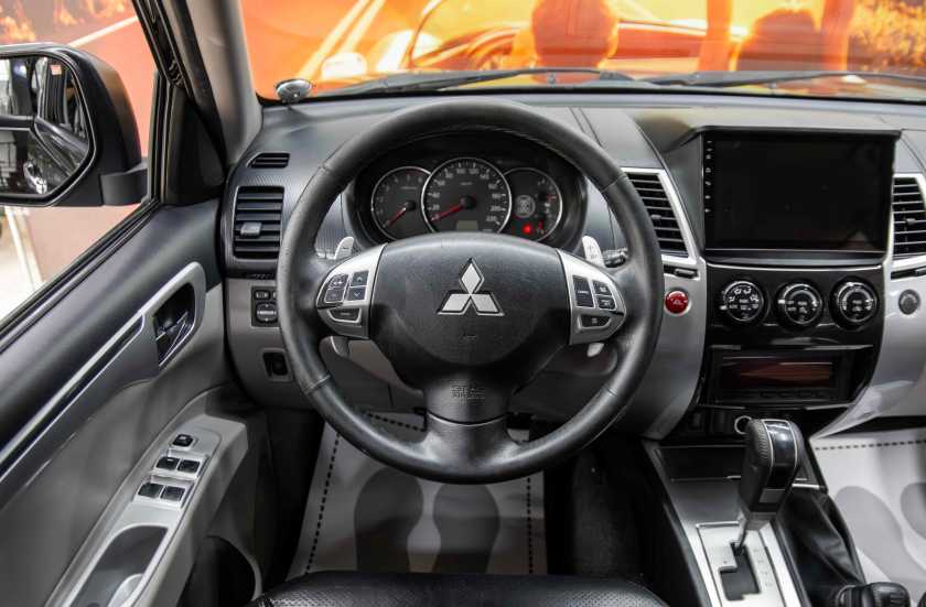 Mitsubishi Pajero Sport