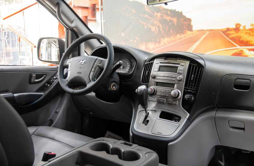 Hyundai Grand Starex