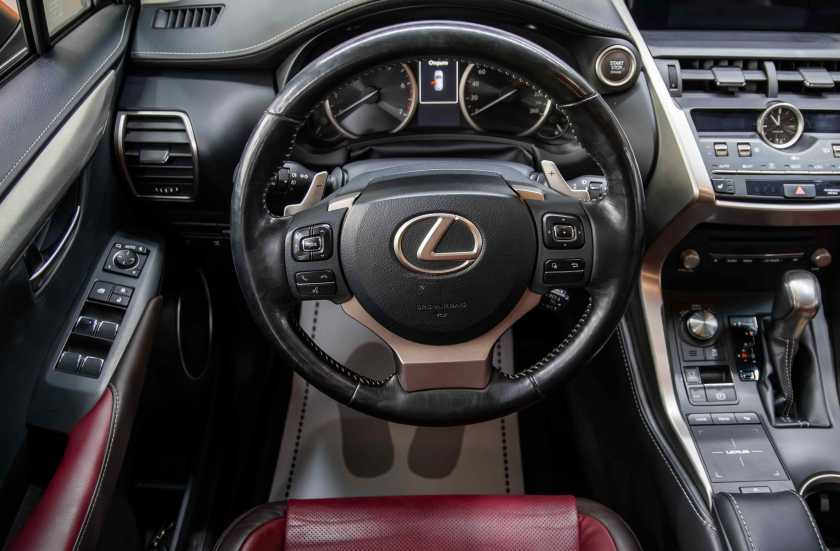 Lexus NX