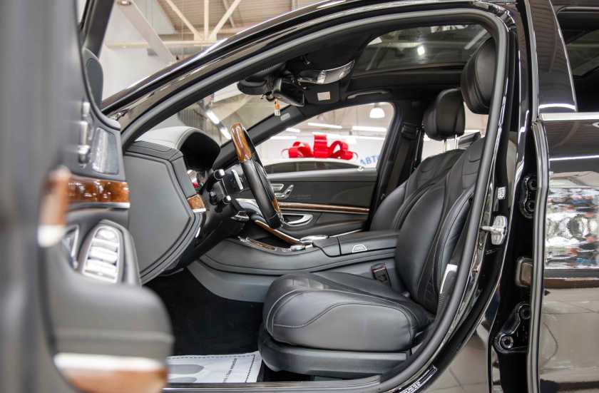 Mercedes-Benz S-Класс