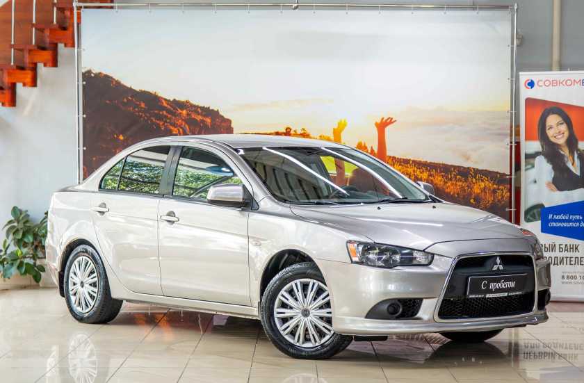 Mitsubishi Lancer
