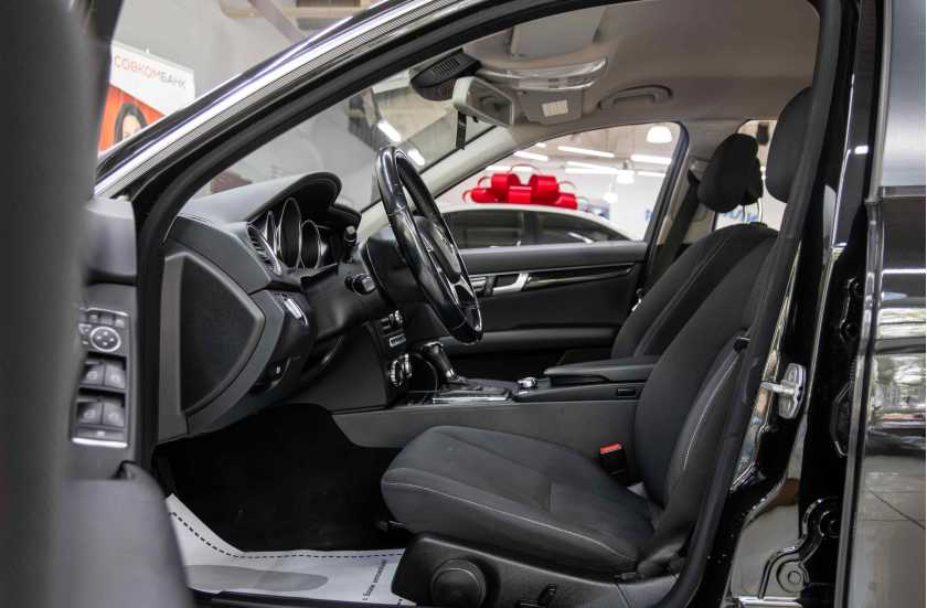 Mercedes-Benz C-Класс