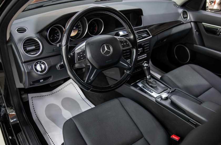 Mercedes-Benz C-Класс