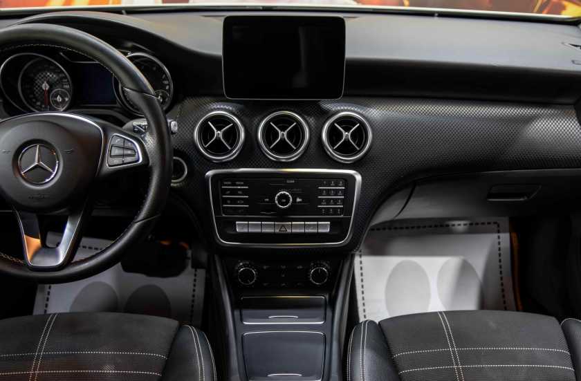 Mercedes-Benz A-Класс