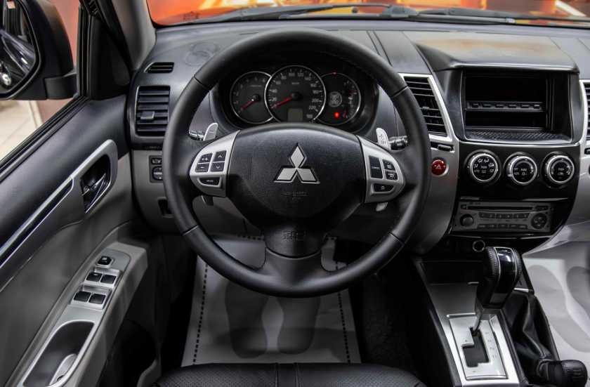 Mitsubishi Pajero Sport